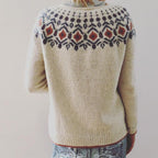 Exklusiver Handgefertigter Strickpullover