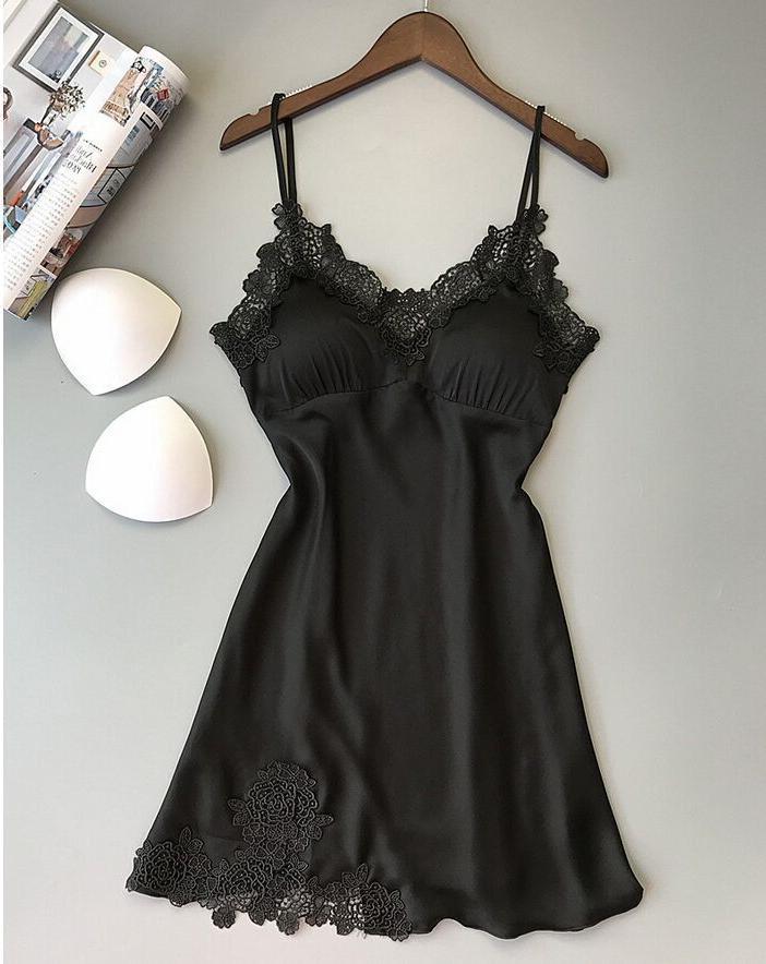 Ardessa - Elegantes Spitzen-Nachtkleid für Damen