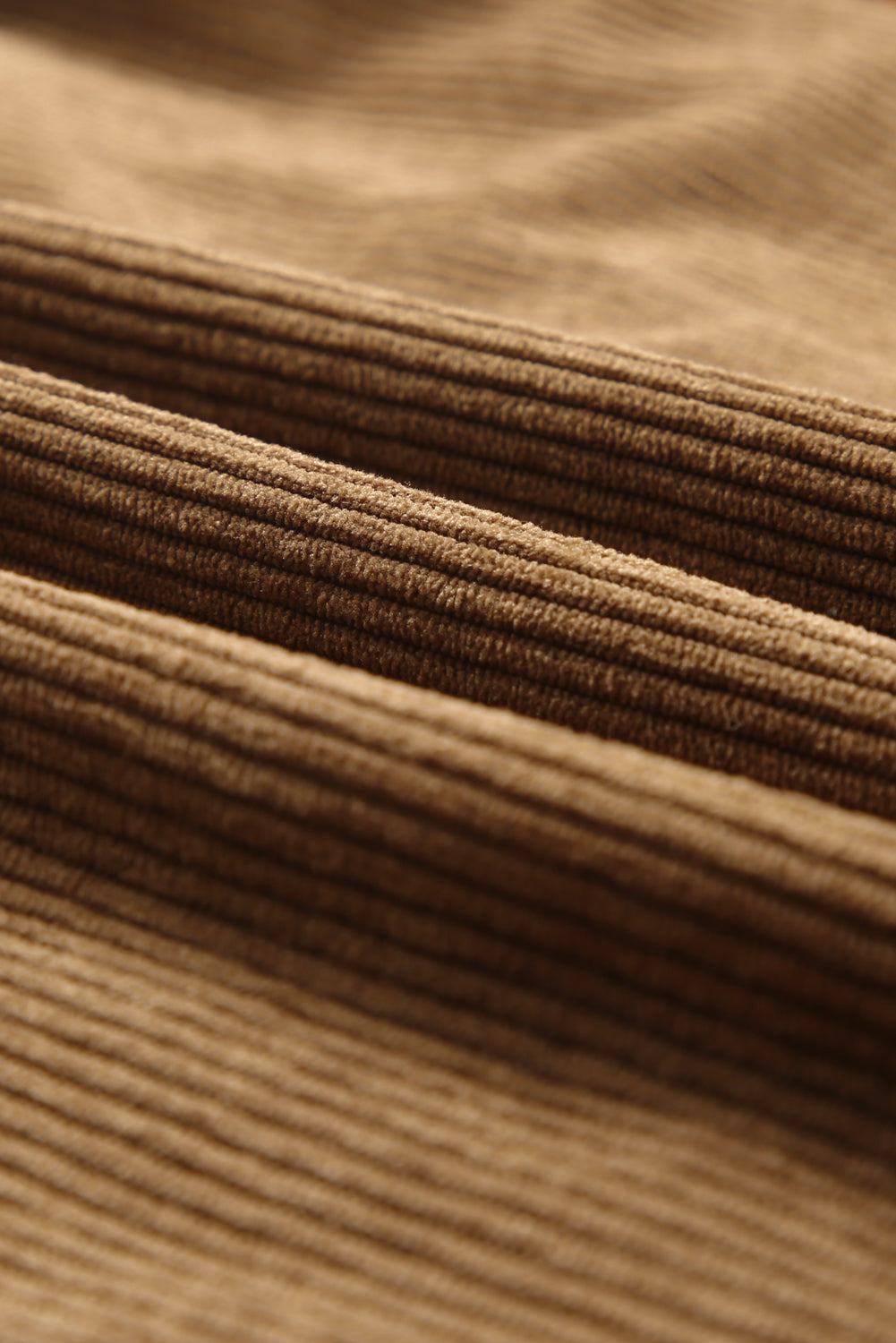 Azteken-inspirierte Cordjacke