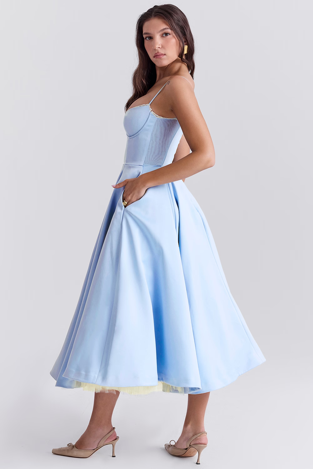 Elegantes Figurbetontes Damenkleid
