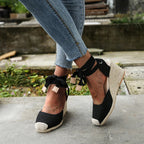 Stilvolle Damen-Sandalen mit spitzem Zehenbereich und hohen Absätzen