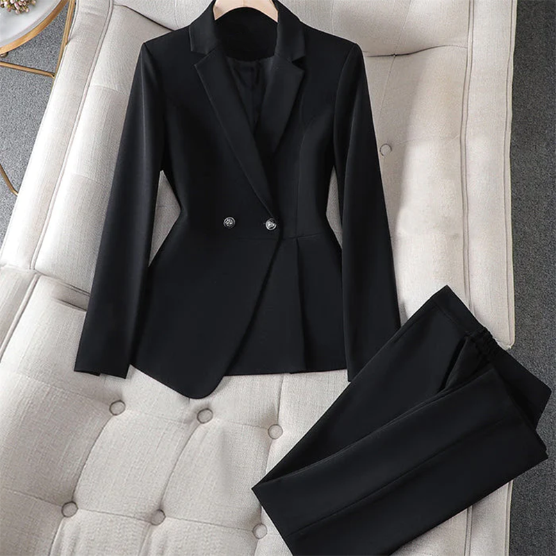 Elena – Chic Luxe Blazer Set