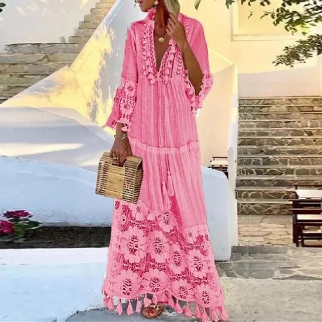 Boho-Chic Maxikleid mit Spitzen- und Fransenakzenten