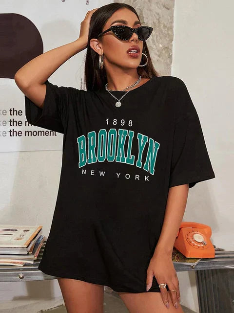 Brooklyn York Übergrößen T-Shirt im Vintage-Stil