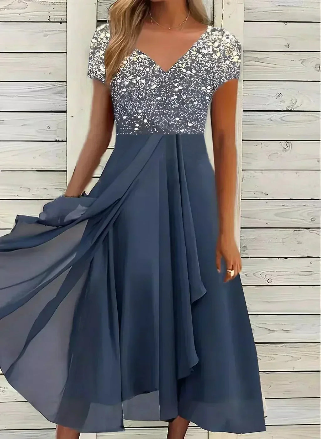 Elegantes Damen-Abendkleid aus Chiffon
