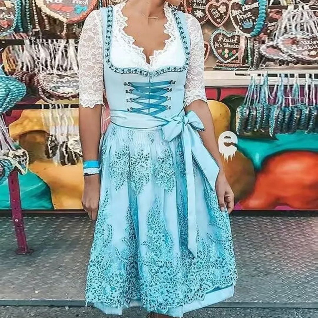 Traditionelles Dirndl aus Bayern