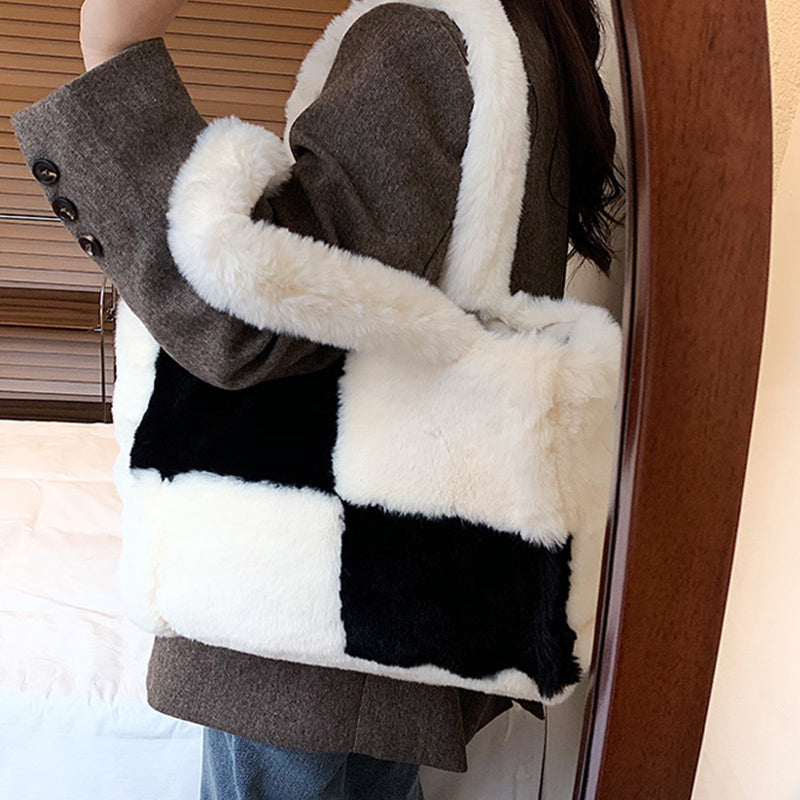 Dante Plüsch-Handtasche | Stilvolles Winter-Accessoire für Damen