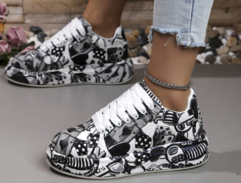 Graffiti-Print Damen Sneakers mit Schichten