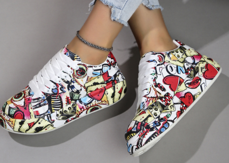 Graffiti-Print Damen Sneakers mit Schichten