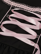 Elegantes Blumen-Dirndl: Ideal für Oktoberfest-Feierlichkeiten